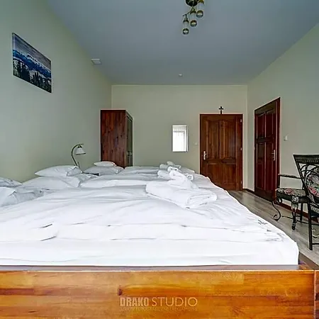 Eden Maniowy Hotel *
